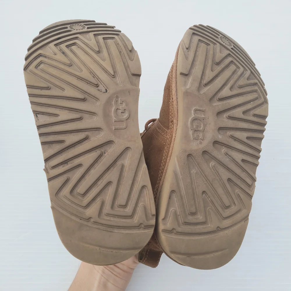 UGG Neumal kids chestnut fur lined chukka boots